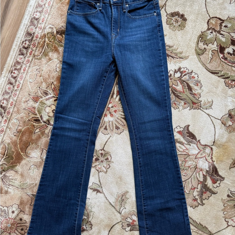 Levi Strauss high-rise boot cut jeans Size 27 (length 32)